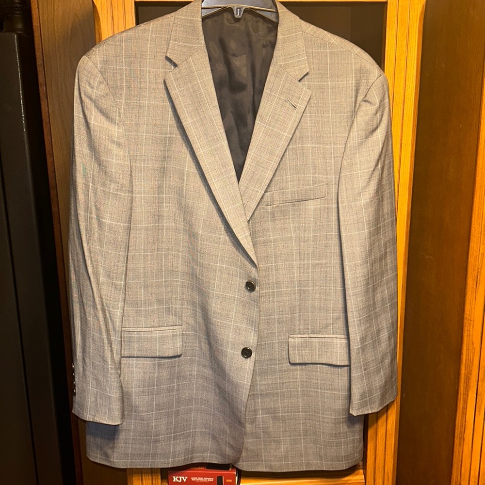 Men’s Tommy Hilfiger suit coat